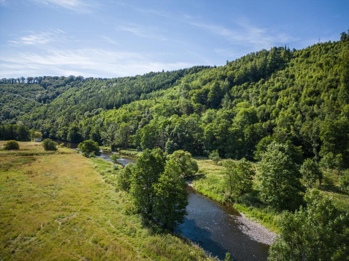 Bills Lodge, Le Plaisir De La Riviere A 2 Minutes Du Centre! Ла-Рош-ан-Арден Экстерьер фото