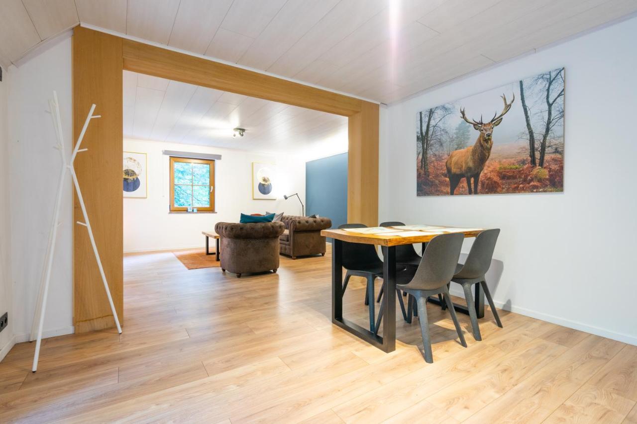 Bills Lodge, Le Plaisir De La Riviere A 2 Minutes Du Centre! Ла-Рош-ан-Арден Экстерьер фото